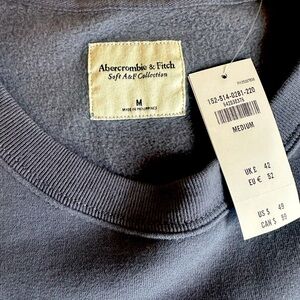 Abercrombie and Fitch soft a&f sweater